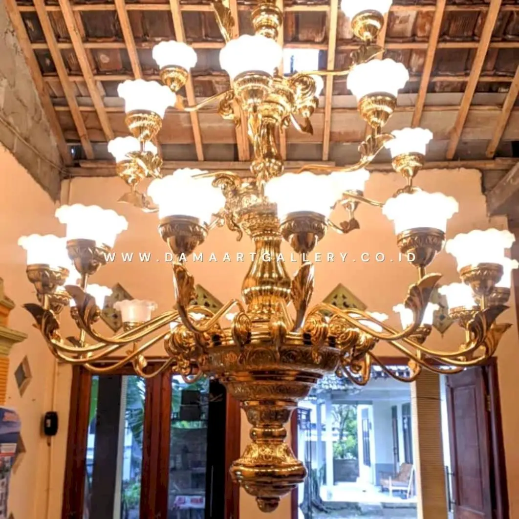 Lampu Gantung Robyong Logam Kuningan